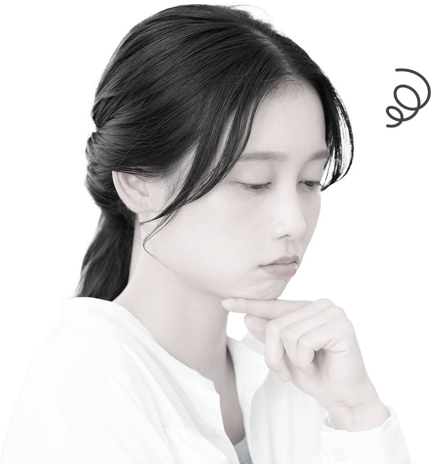 悩む女性